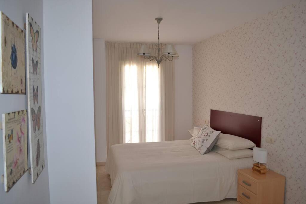 Precioso Apartamento En Primera Linea De Playa En Caleta De Velez Esterno foto