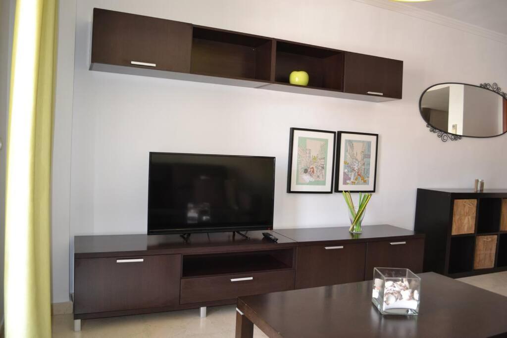 Precioso Apartamento En Primera Linea De Playa En Caleta De Velez Esterno foto
