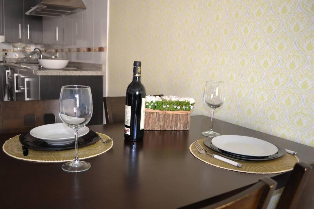 Precioso Apartamento En Primera Linea De Playa En Caleta De Velez Esterno foto